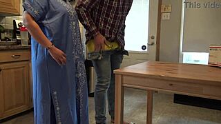 Mature Arab gives blow job