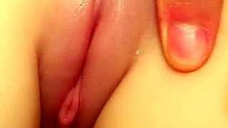 Beautiful adult doll fetish: Pretty pussy stroking