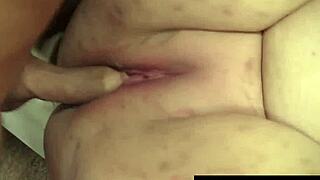 Bouncing boobs and deep throat