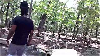 southern couple licks ass and deepthroats outdoors