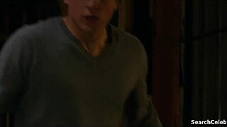 hey, ever seen lizzy caplan getting wild in frankie boom 2013?
