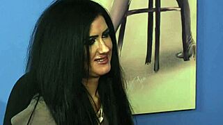 classy brit babe gives a mind-blowing bj