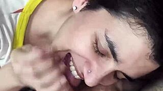 quick story of a fast blowjob with cumplay fun