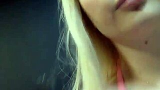 Hey, wanna watch Elza Kom, the pink girl, vibe with a huge dildo?