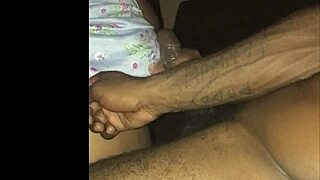 Sneaking HEAD from My Step Aunt in Secret