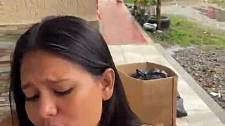 scort gives a daring public suck for just 30 dollars, unbelievable.